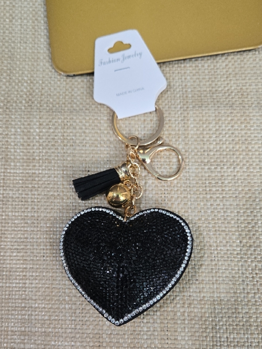 Sparkling Black Heart Keychain Card Holder - Elegant Accent - Picture 2 of 2